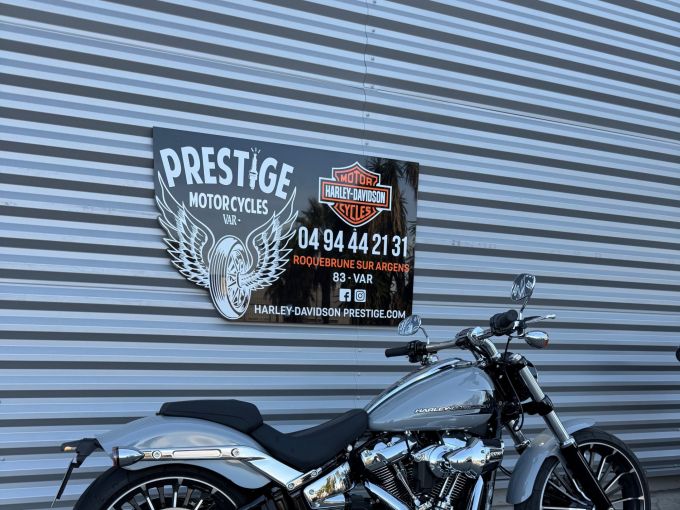 HARLEY-DAVIDSON SOFTAIL BREAKOUT 1923 4