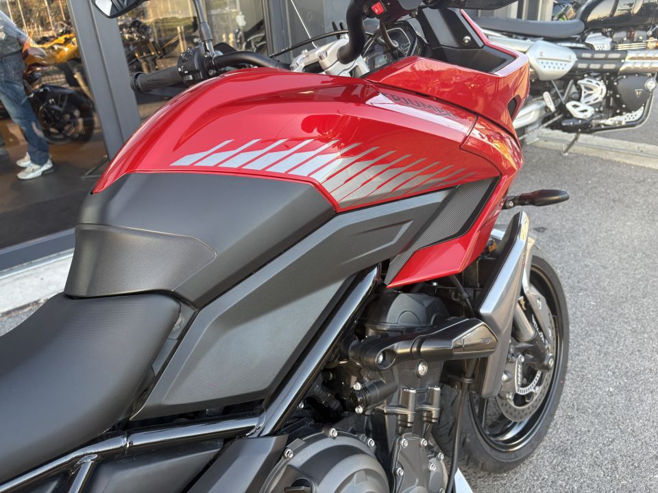 TRIUMPH TIGER SPORT 660 4