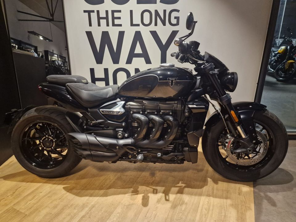 TRIUMPH ROCKET 3 R STORM 4