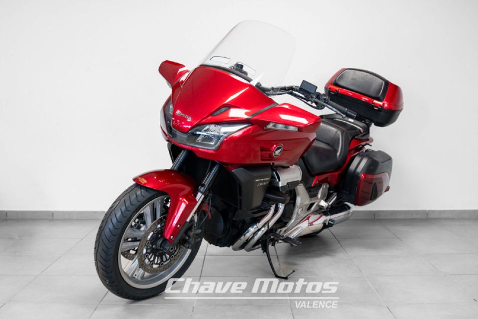 HONDA CTX1300 4