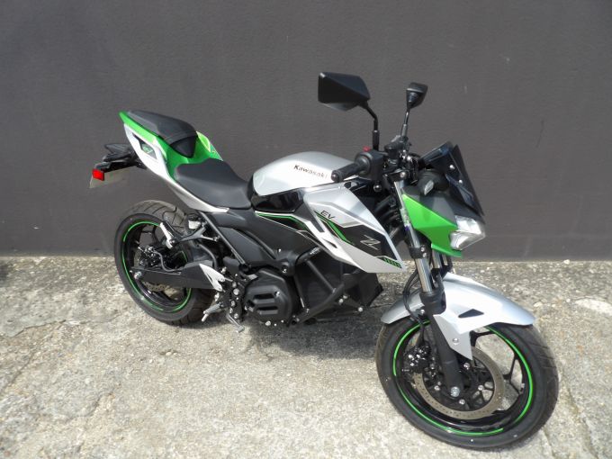 KAWASAKI Z EV 4