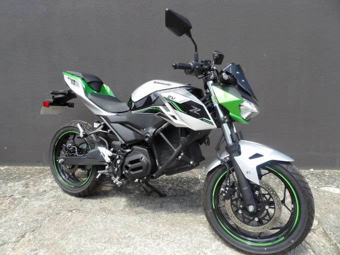 KAWASAKI Z EV 4