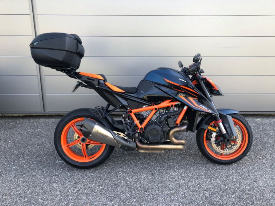KTM SUPERDUKE R 1290 4