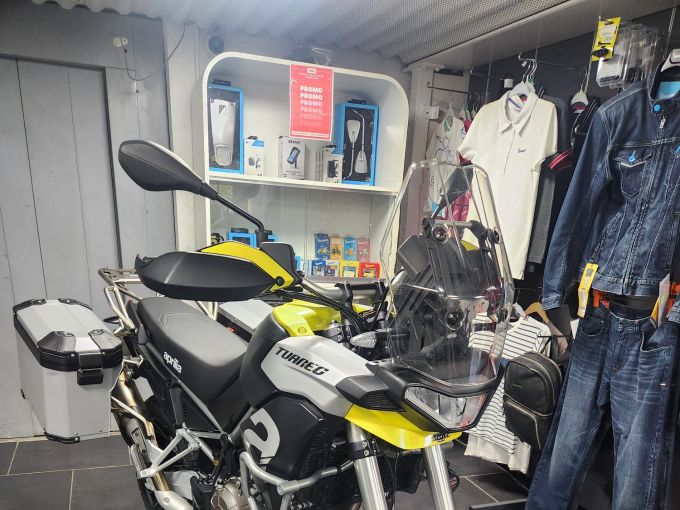 APRILIA TUAREG 660 4