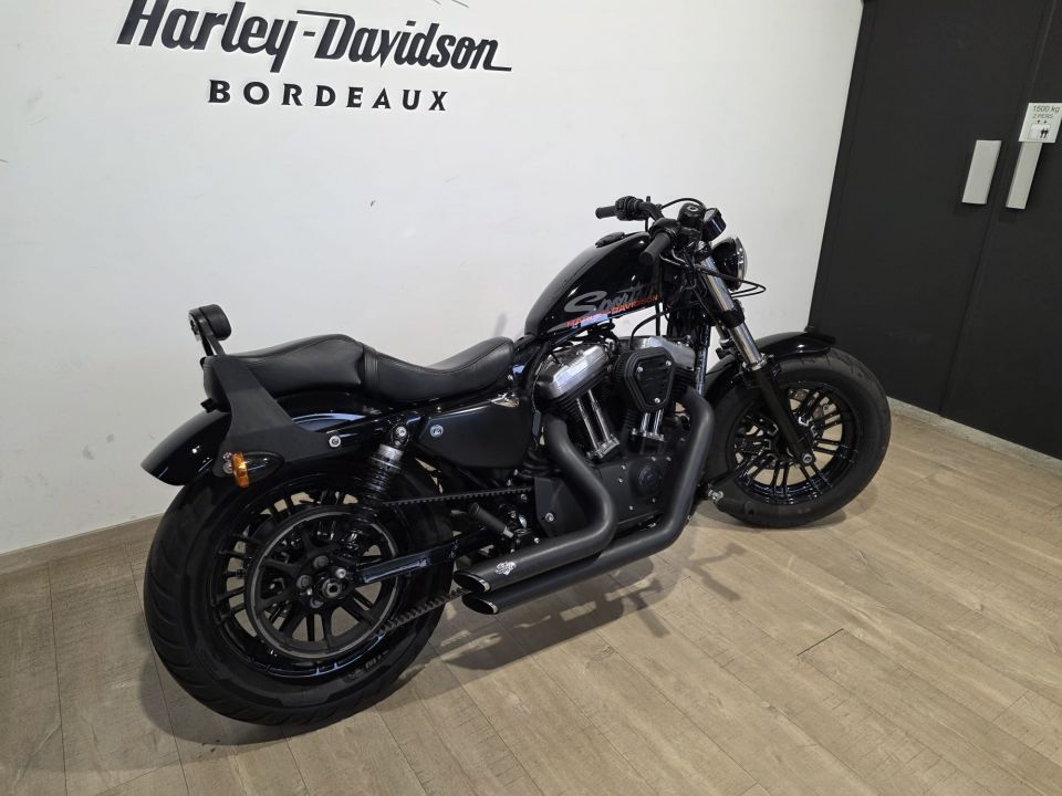 HARLEY-DAVIDSON SPORTSTER FORTY-EIGHT 1200 4