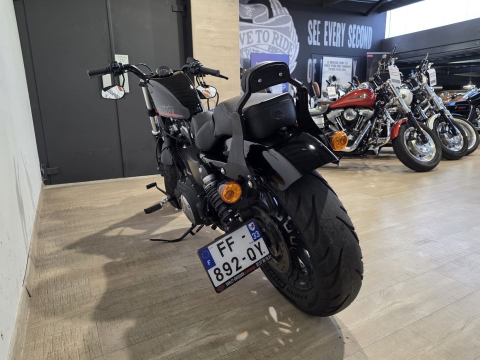 HARLEY-DAVIDSON SPORTSTER FORTY-EIGHT 1200 4