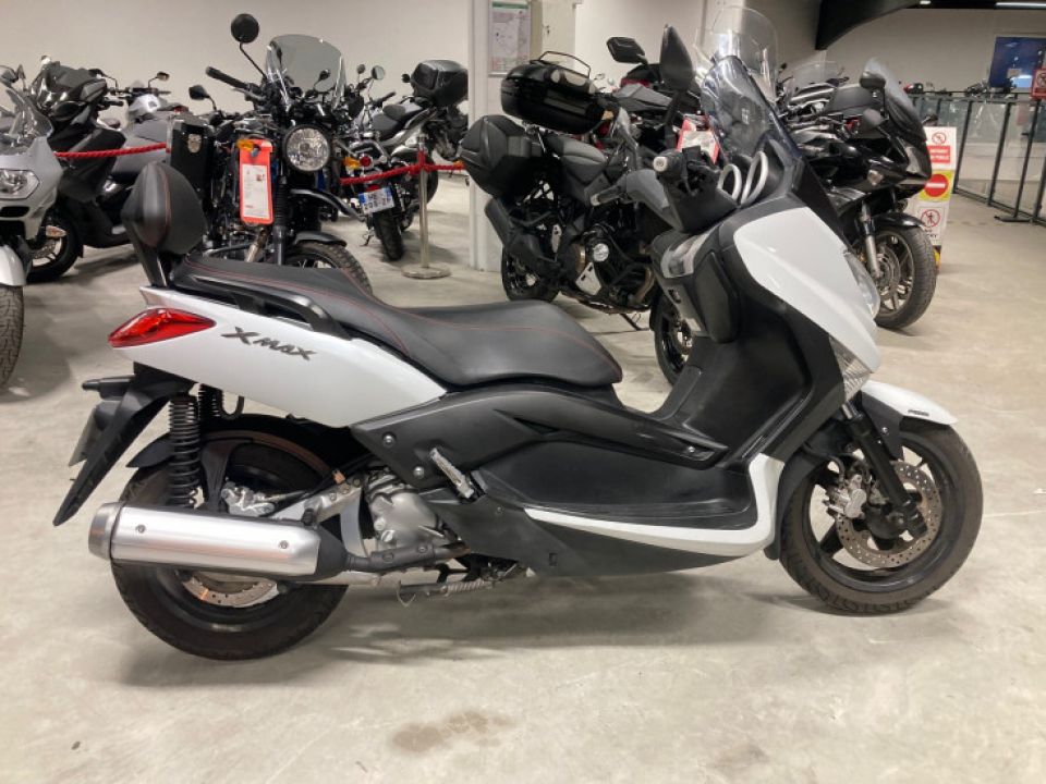 YAMAHA X MAX 250 4