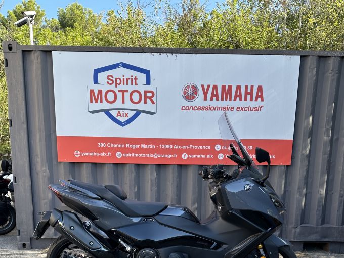 YAMAHA XP T-MAX 560 TECH MAX 4