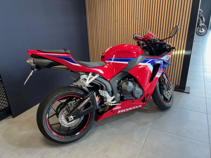 HONDA CBR600RR ABS 4