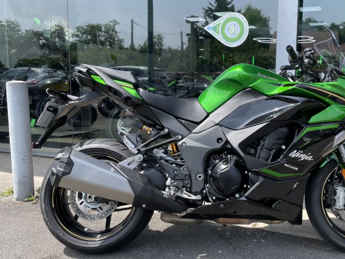 KAWASAKI NINJA 1100 SX SE 4
