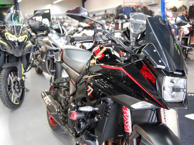 SUZUKI KATANA 1000 4