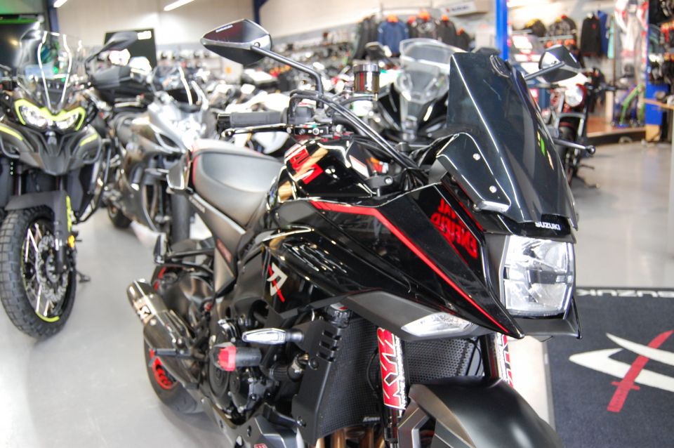 SUZUKI KATANA 1000 4