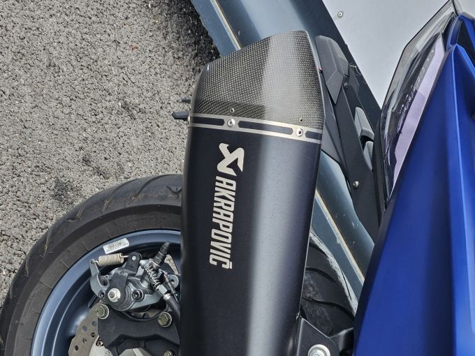 KYMCO AK 550 4