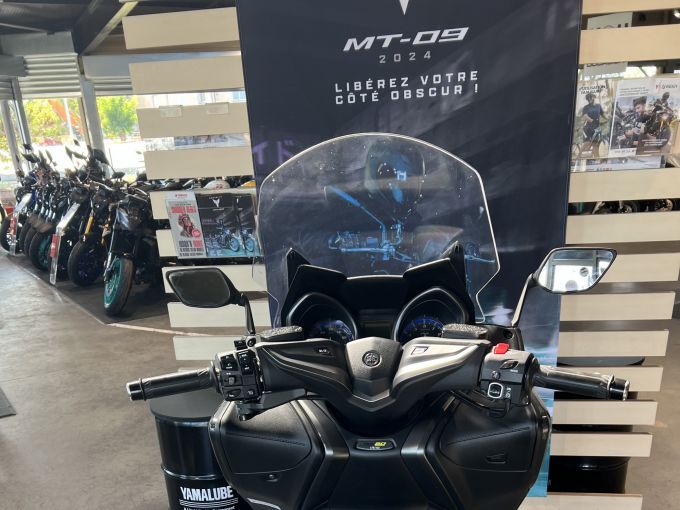 YAMAHA XP T-MAX 560 TECH MAX 4