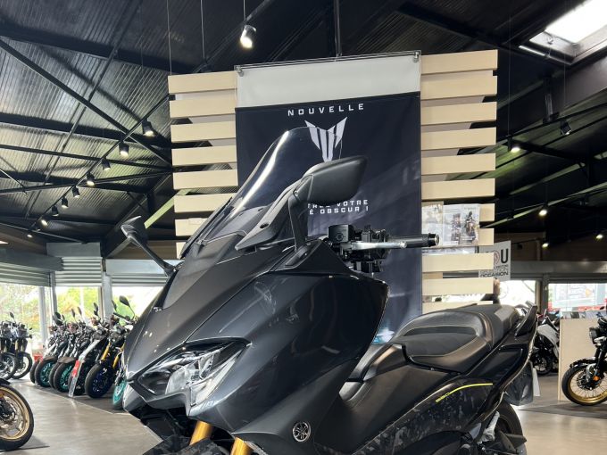 YAMAHA XP T-MAX 560 TECH MAX 4