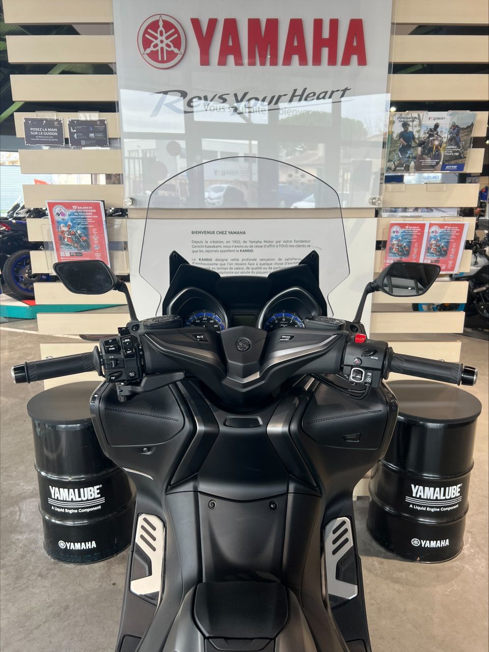 YAMAHA XP T-MAX 560 TECH MAX 4