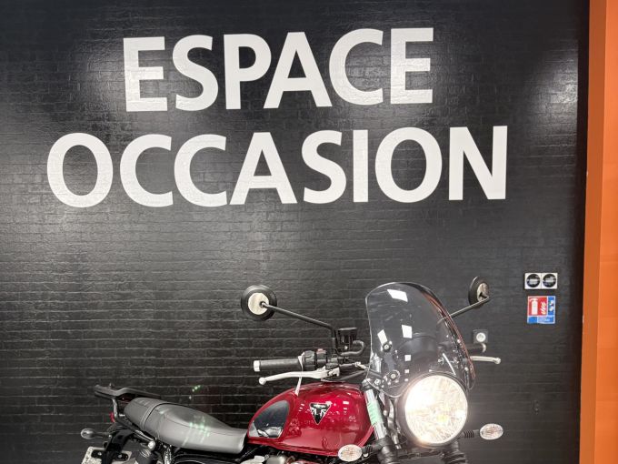 TRIUMPH SPEED TWIN 900 4