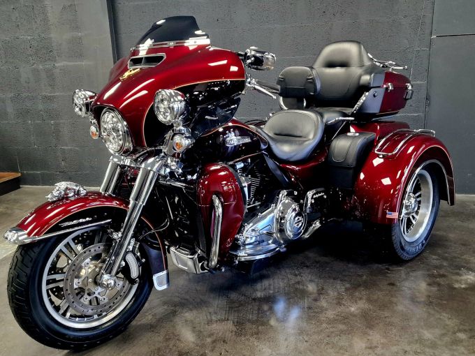 HARLEY-DAVIDSON TRIKE TRI GLIDE 1690 ULTRA 4