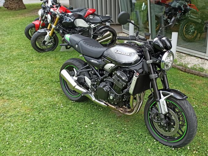 KAWASAKI Z 900 4