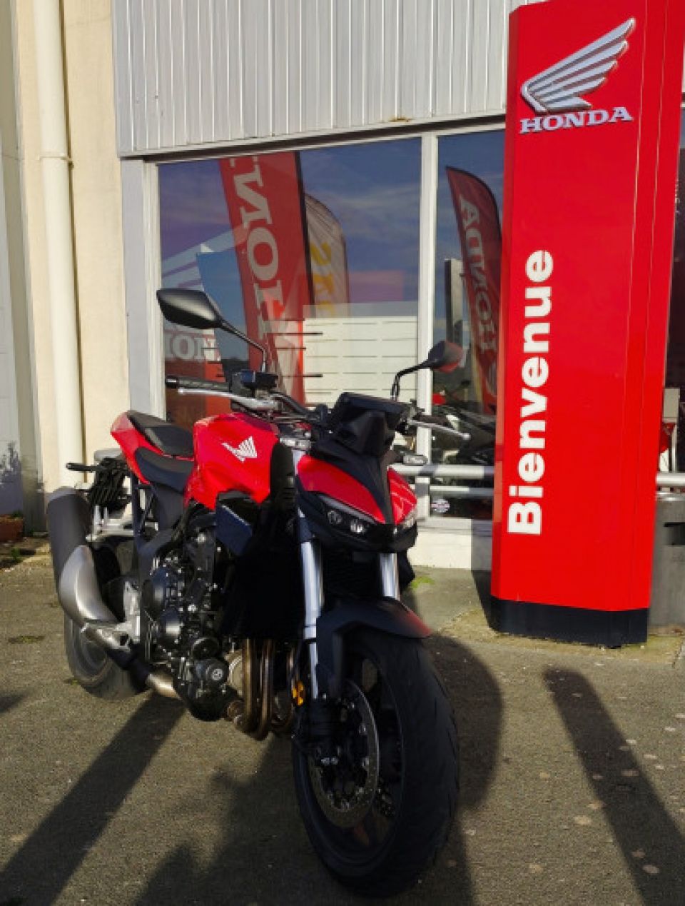 HONDA CB1000 Hornet 4