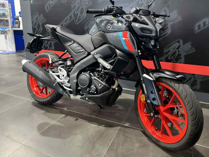 YAMAHA MT-125 ABS 4