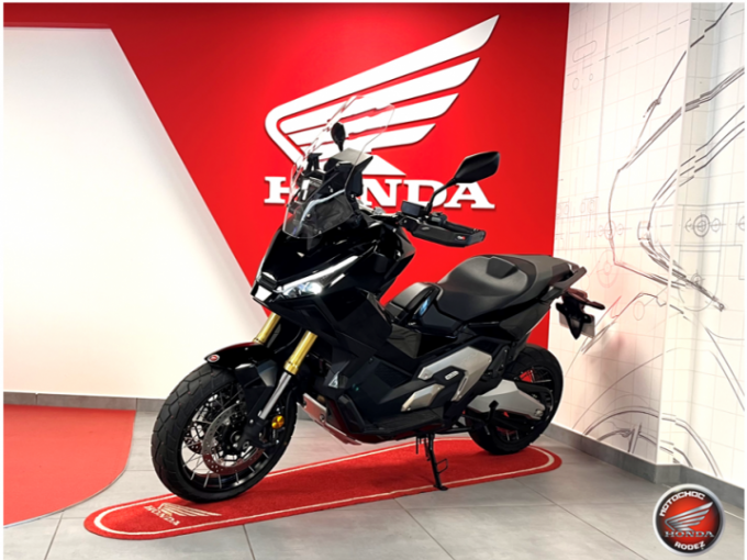 HONDA X-ADV 750 4