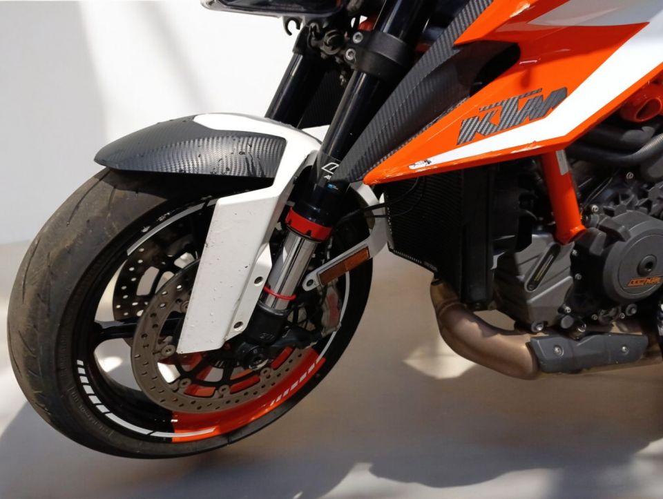 KTM 1290 SUPER DUKE R 4