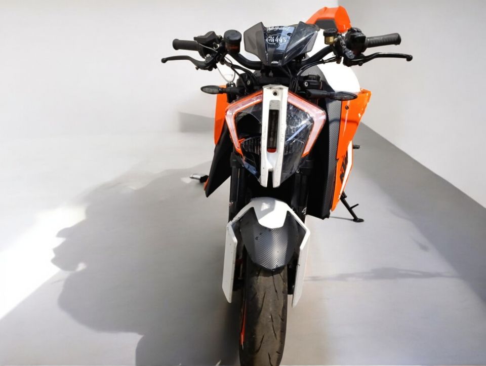KTM 1290 SUPER DUKE R 4