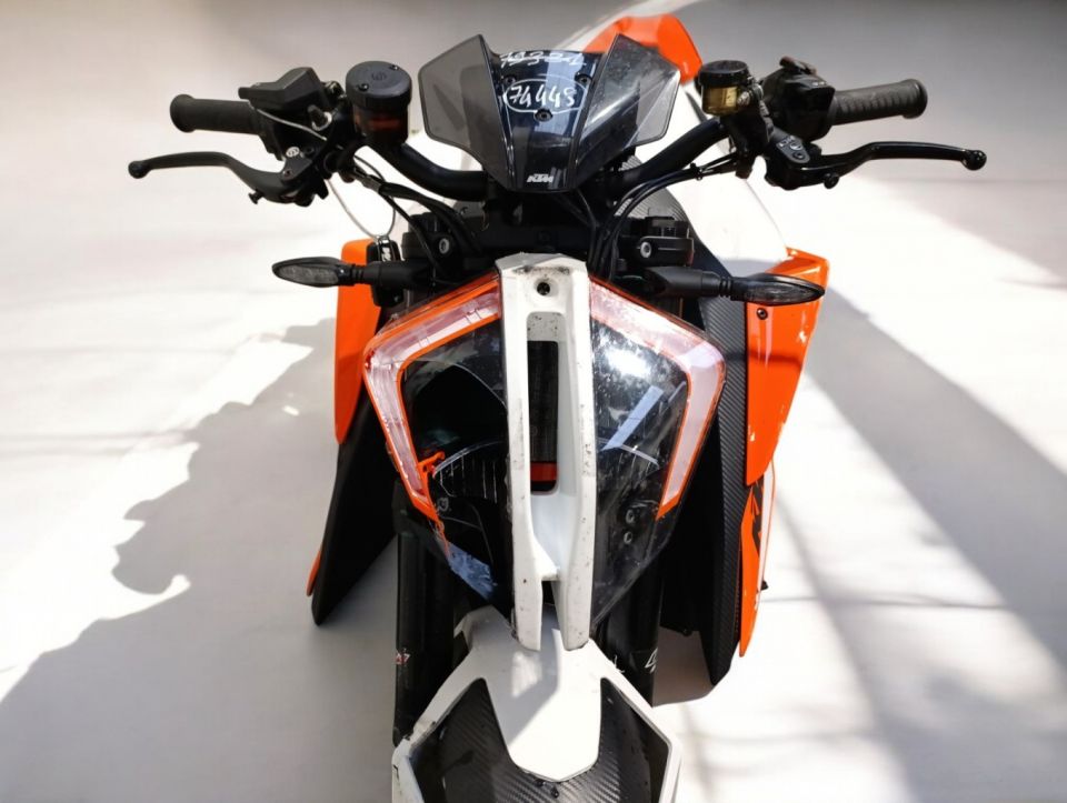 KTM 1290 SUPER DUKE R 4