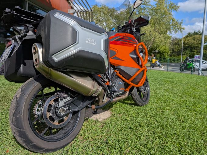 KTM 1290 SUPER ADVENTURE S 4