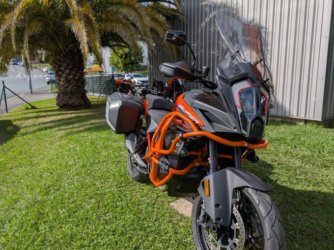 KTM 1290 SUPER ADVENTURE S 4