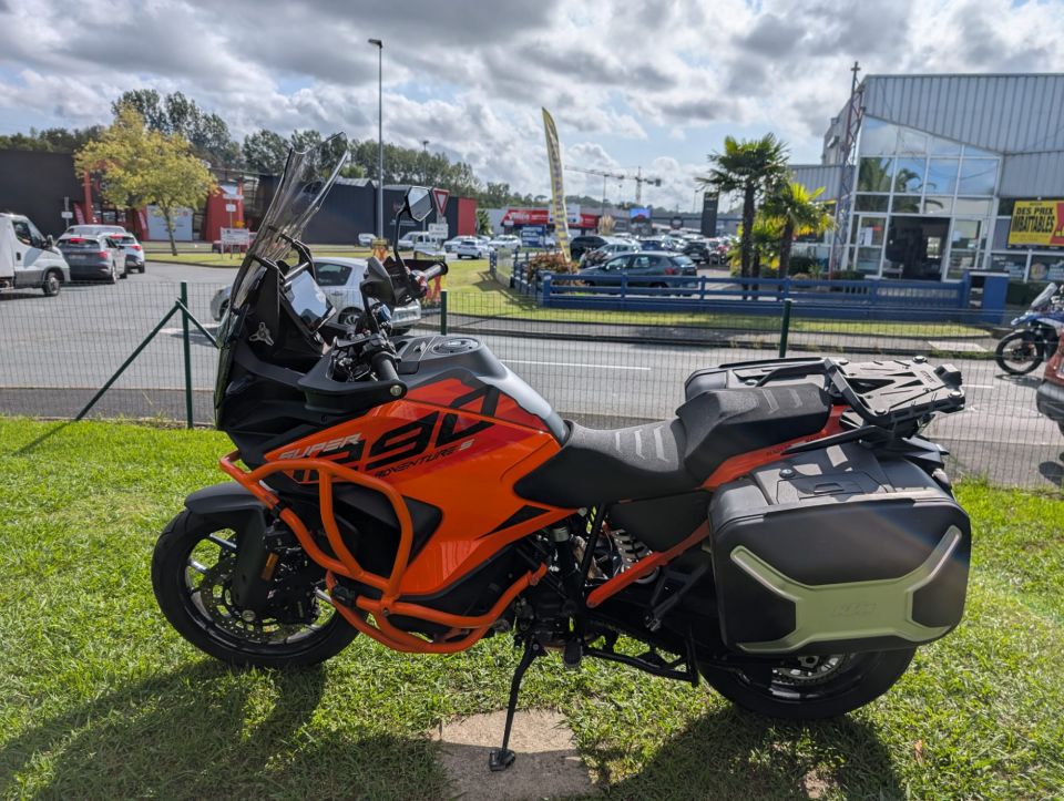 KTM 1290 SUPER ADVENTURE S 4