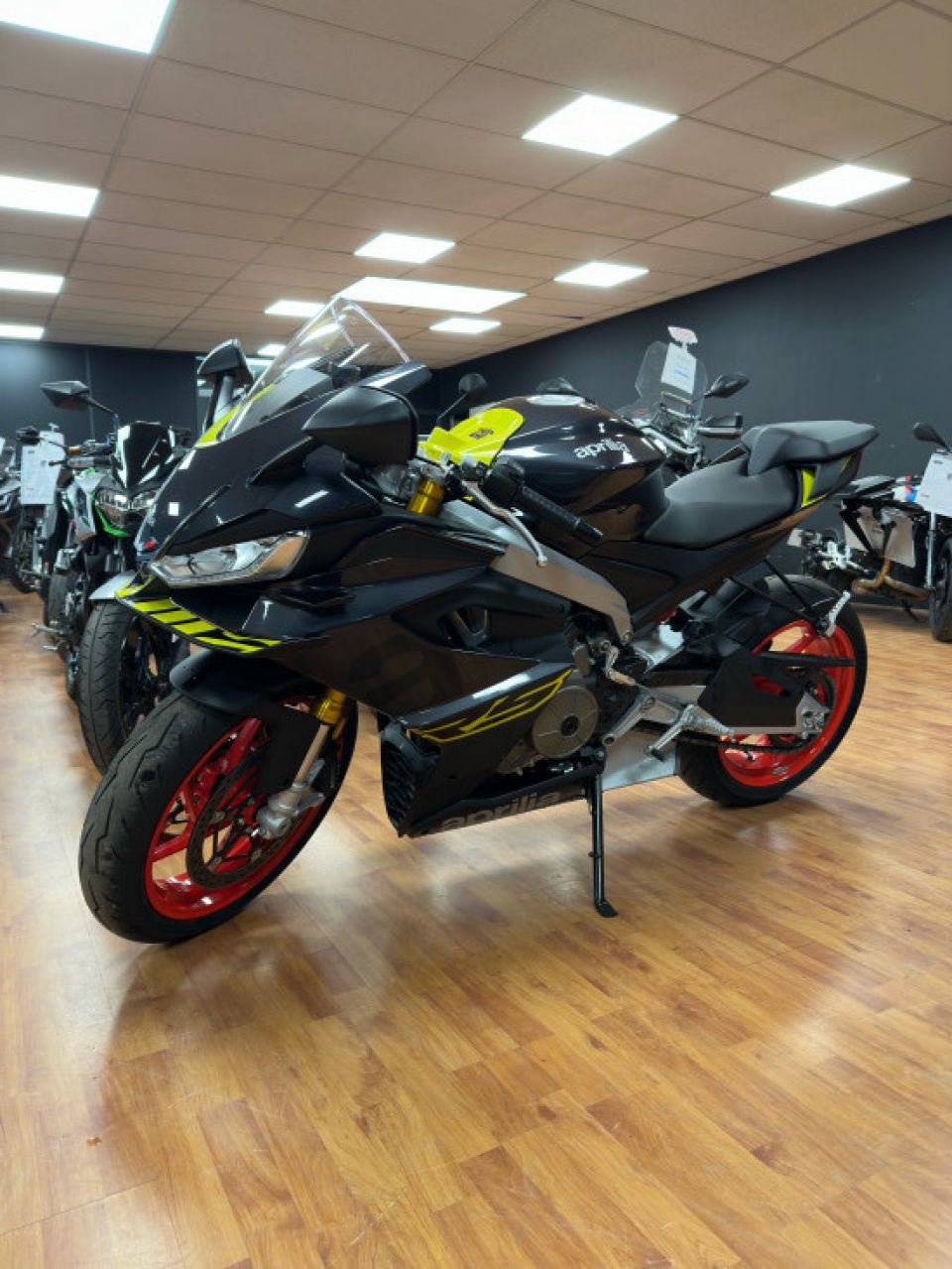 APRILIA RS 660 4