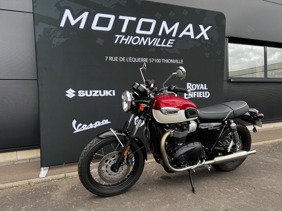 TRIUMPH BONNEVILLE T100 900 4
