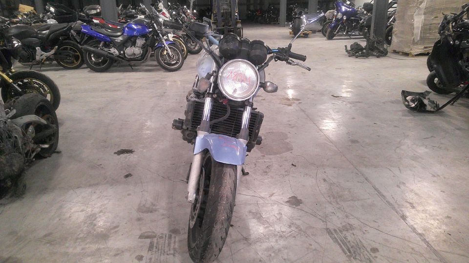 HONDA CBF 600 S 4