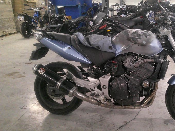 HONDA CBF 600 S 4
