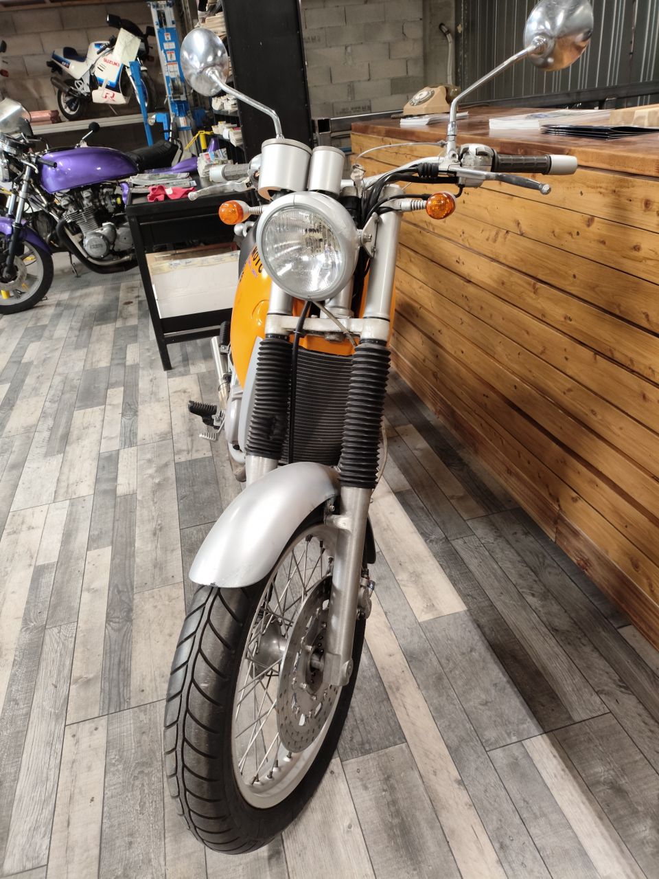 APRILIA MOTO 6.5 Stark 4