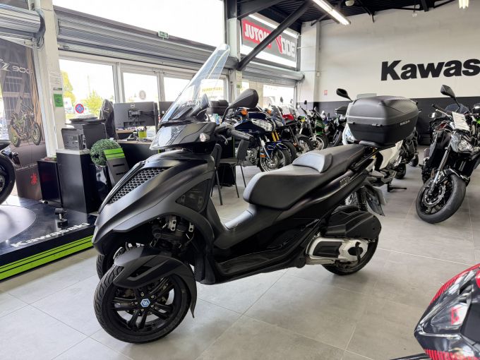 PIAGGIO MP3 300LT YOURBAN 4