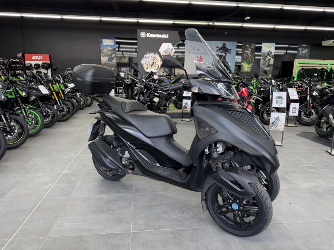PIAGGIO MP3 300LT YOURBAN 4