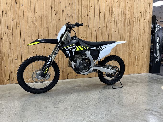 TRIUMPH TF 250-X 4
