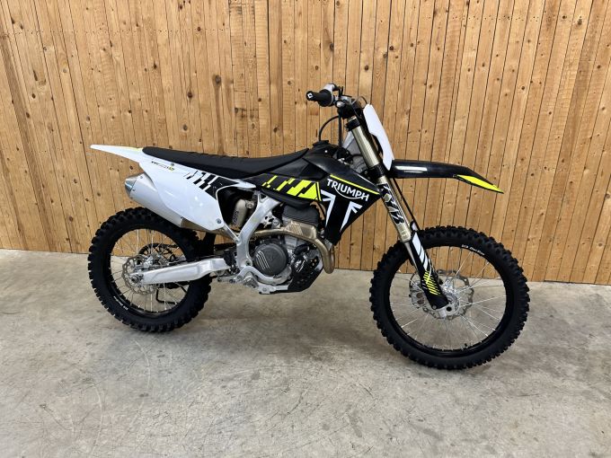 TRIUMPH TF 250-X 4