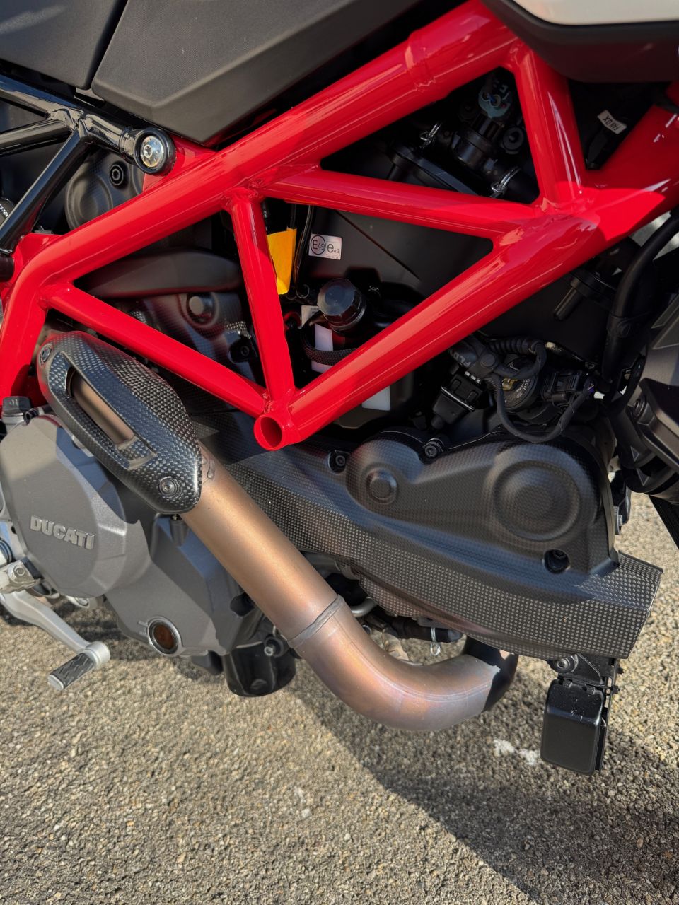 DUCATI HYPERMOTARD SP 4