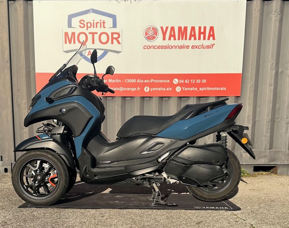 YAMAHA TRICITY 300 4