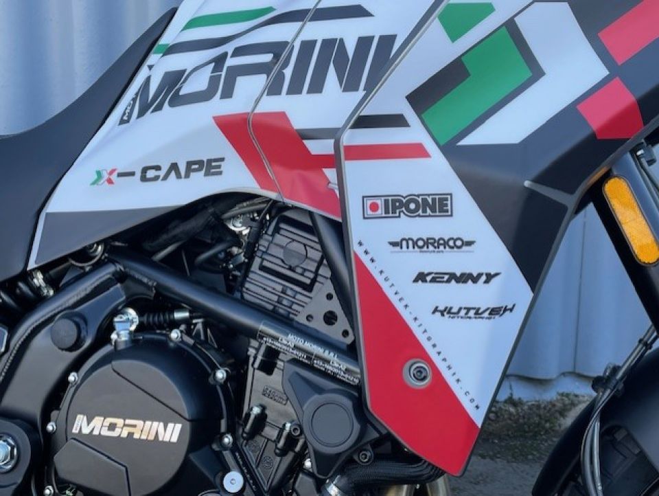 MOTO MORINI X-cape 650 4
