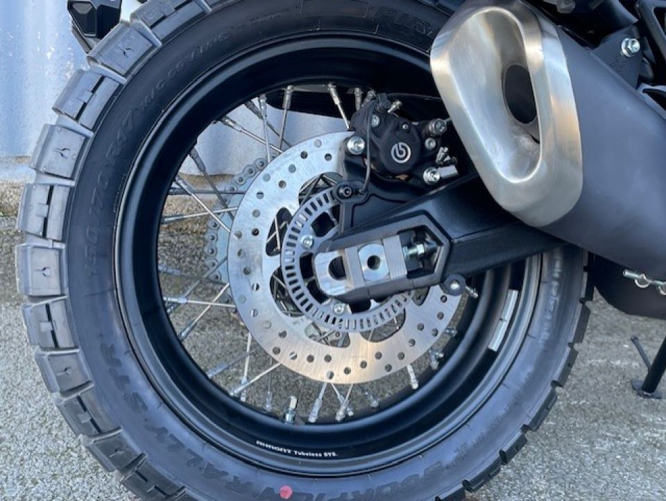 MOTO MORINI X-cape 650 4