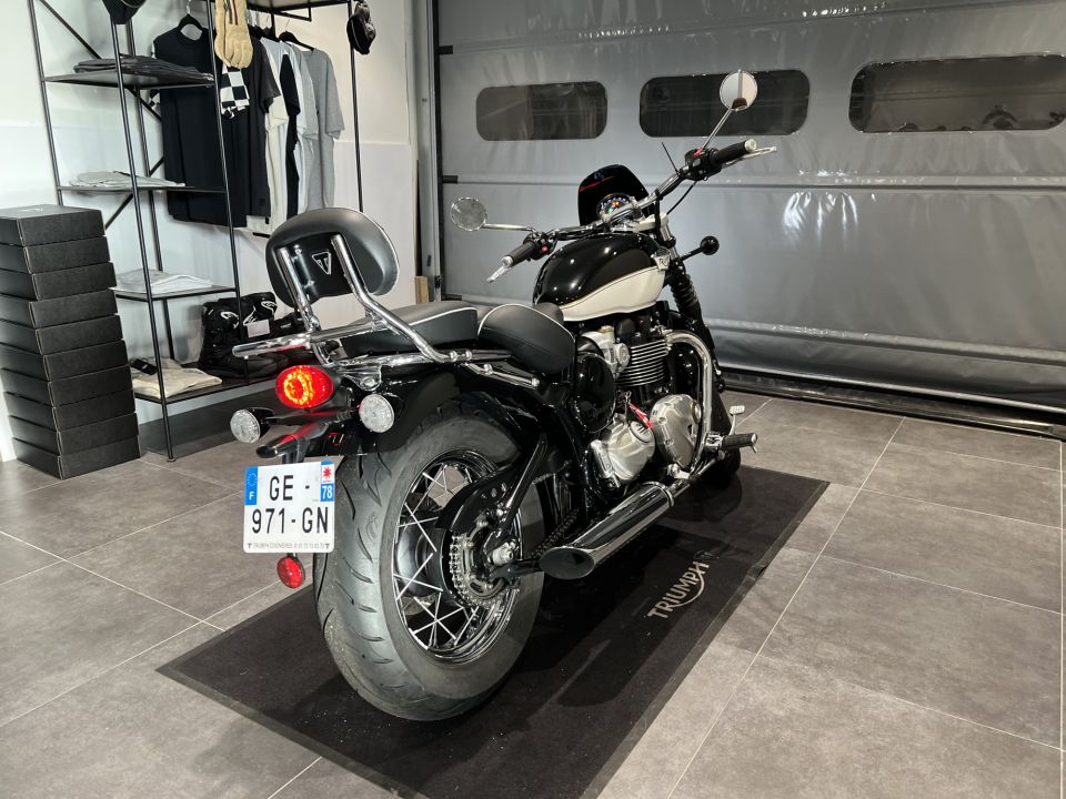 TRIUMPH SPEEDMASTER 1200 4