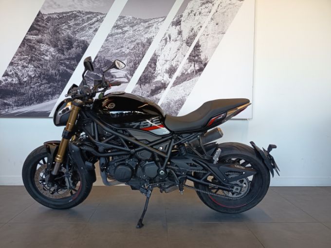 BENELLI 752 S 4