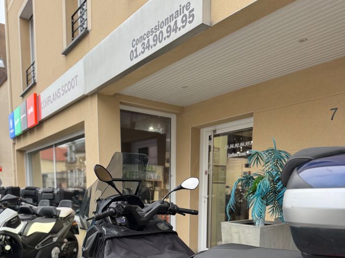 PIAGGIO MP3 530 HPE EXCLUSIVE 4