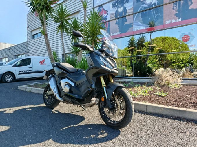 HONDA X-ADV 750 4