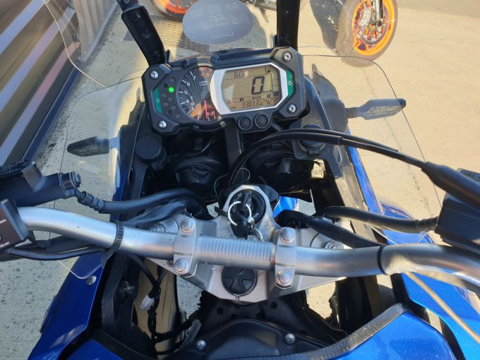 YAMAHA XTZ 1200 SUPER TENERE 4